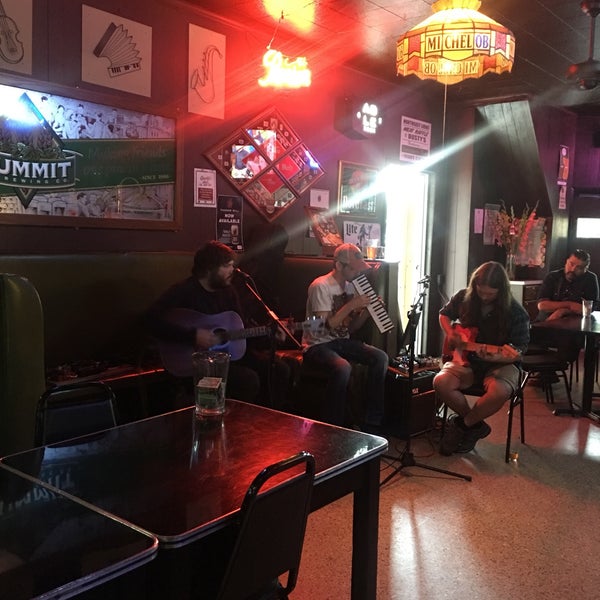 9/9/2018에 Gabriel D.님이 Dusty&#39;s Bar에서 찍은 사진