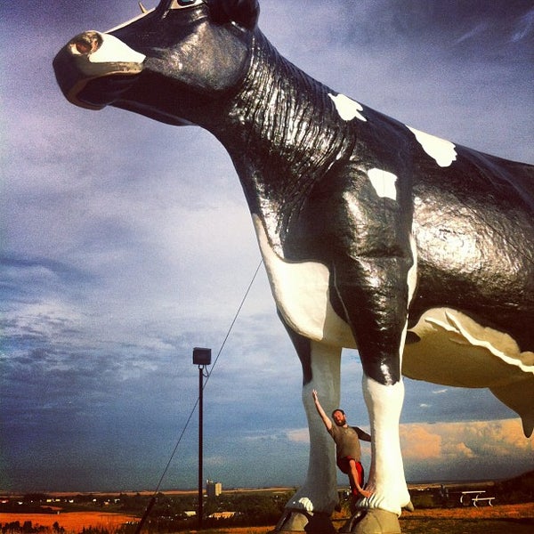 Salem Sue World's Largest Holstein Cow 6 tips from 533 visitors