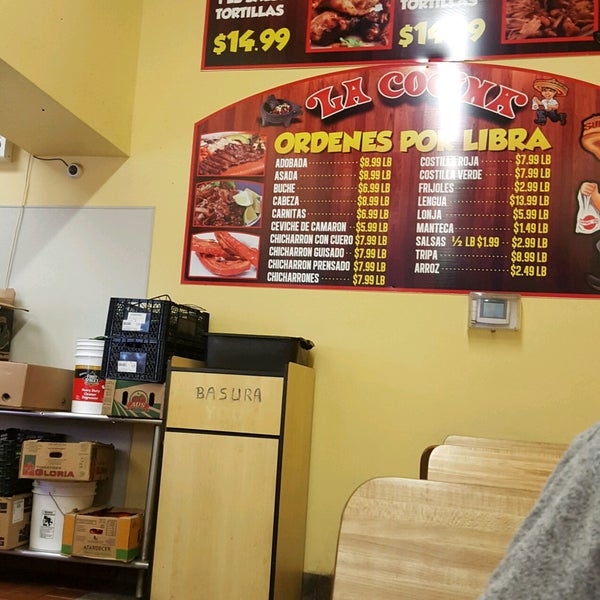 Supermex El Pueblo Market Grocery Store in Pasco