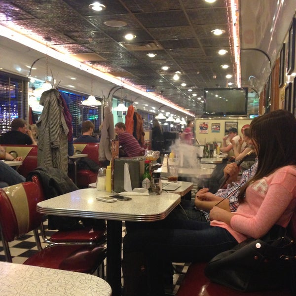 Cosmic Diner: 60's New York City on Sunset Road - NOW! Bali Diner decor, Diner a