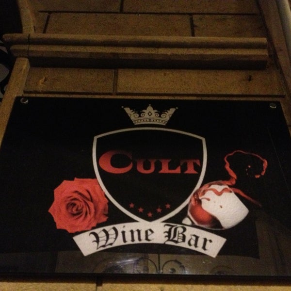 3/31/2013에 Vittorio D.님이 Cult Wine Bar에서 찍은 사진
