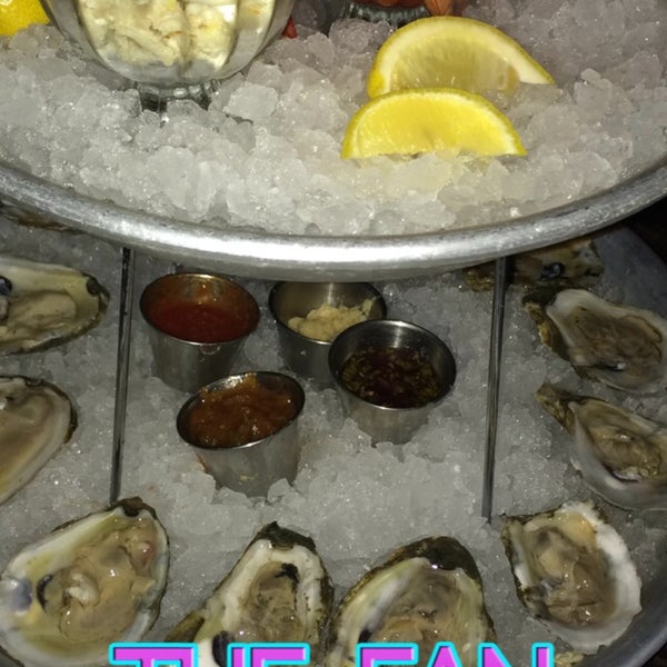 Photo taken at Pearl Raw Bar by David S. on 1/22/2015