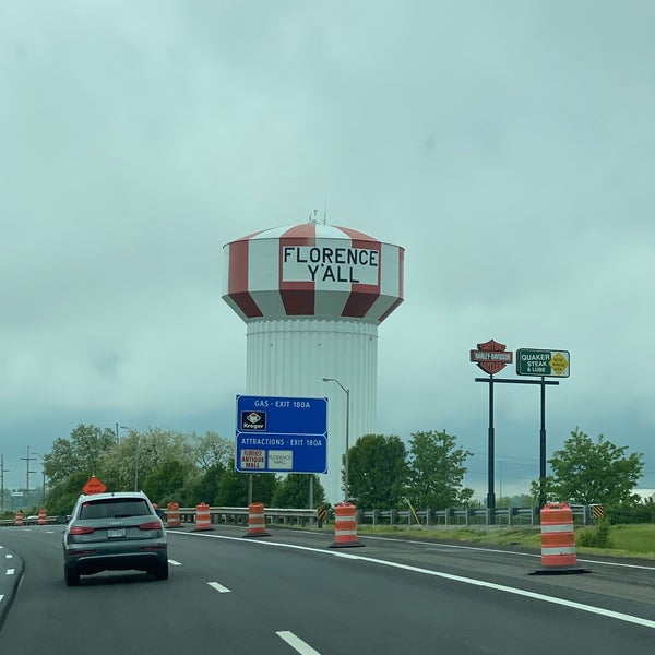 File:I-71 I-75 South - MM 181 - Florence Y'all Tower (43152919810).jpg -  Wikimedia Commons