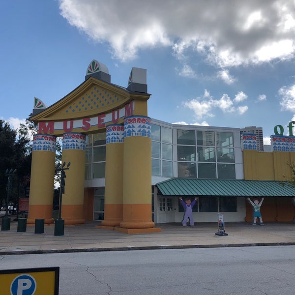 Photo taken at Children&#39;s Museum of Houston by Luciano F. on 11/6/2018