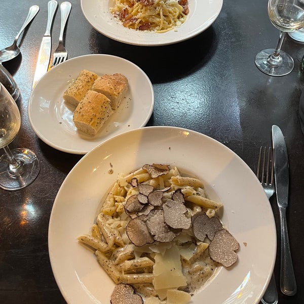 Big portions, very delicious Italian dishes. 🤌🏻 We ate antipasti, carbonara and truffle parmesan, it was all very good 🙌🏻