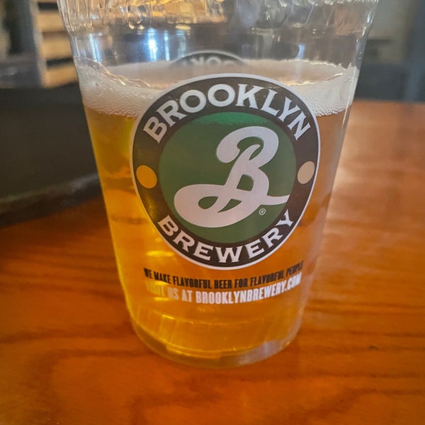 5/2/2023 tarihinde Danielle T.ziyaretçi tarafından Brooklyn Brewery'de çekilen fotoğraf