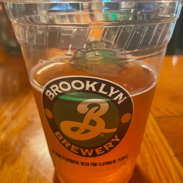 2/16/2023 tarihinde Danielle T.ziyaretçi tarafından Brooklyn Brewery'de çekilen fotoğraf