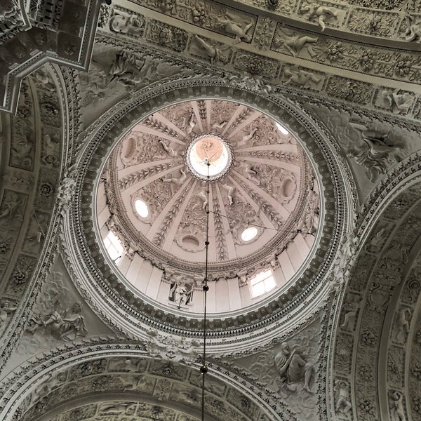 11/7/2018 tarihinde HİKMETziyaretçi tarafından Šventų apaštalų Petro Ir Povilo Bažnyčia | Church of St Peter and St Paul'de çekilen fotoğraf