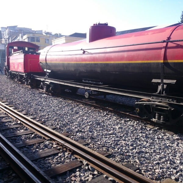 2/16/2015에 David F.님이 Estación de Tren Chimbacalle에서 찍은 사진
