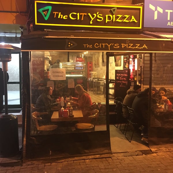 Photo taken at The City&#39;s Pizza by Volkan G. on 12/28/2015