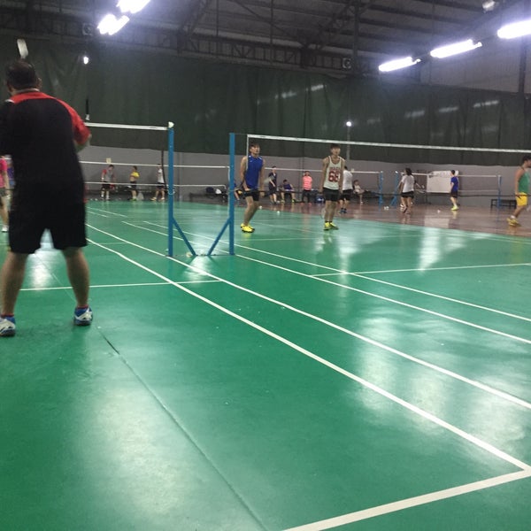 ara court badminton hall