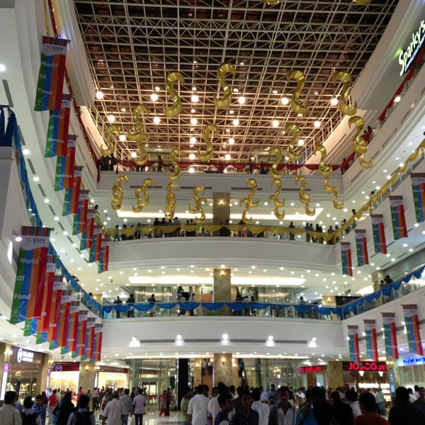 Biggest Lulu Mall In Kerala Relief