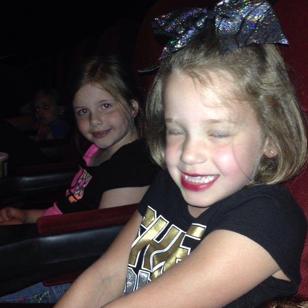 Photos at Regal 10 tips