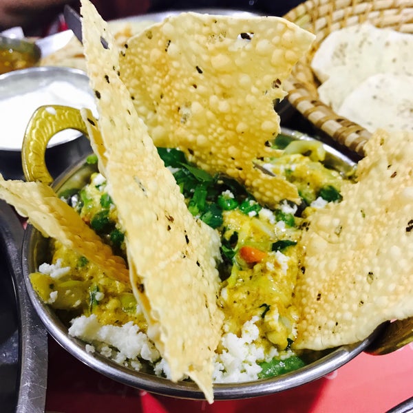 5/3/2017 tarihinde Jade F.ziyaretçi tarafından Branto Indian Vegetarian Restaurant'de çekilen fotoğraf