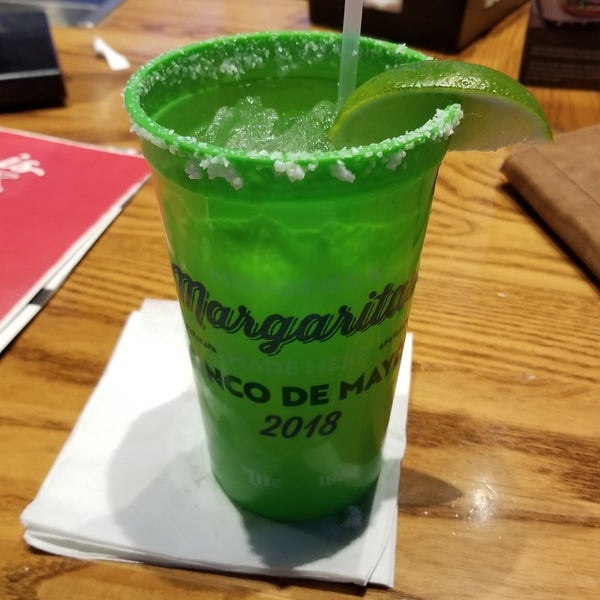 Photo taken at Chili&#39;s Grill &amp; Bar by Larry S. on 5/6/2018