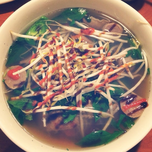 Photo taken at Pho Lucky by elena l. on 2/13/2014