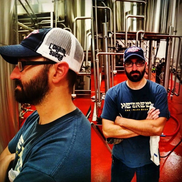 8/24/2015에 Shelby S.님이 Shmaltz Brewing Company에서 찍은 사진