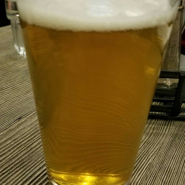 Photo taken at The Pub at Ghirardelli Square by Daniel S. on 8/5/2018