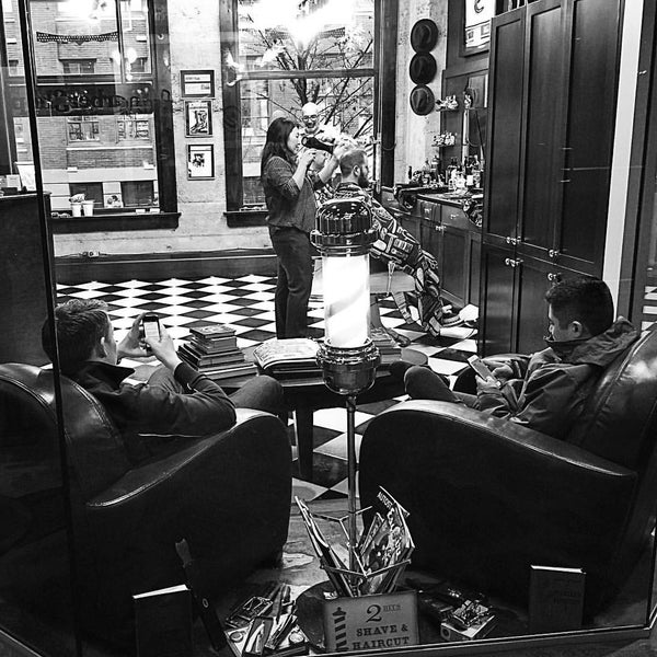 1/23/2016にBarber B.がFarzad&#39;s Barber Shopで撮った写真