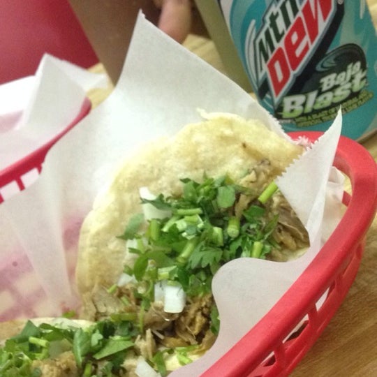 Monarca Carniceria y Supermercado East Moline, IL