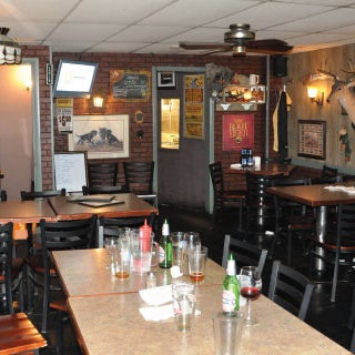 Foto tirada no(a) Mammoser&#39;s Tavern &amp; Restaurant por Mammoser&#39;s Tavern &amp; Restaurant em 12/15/2014