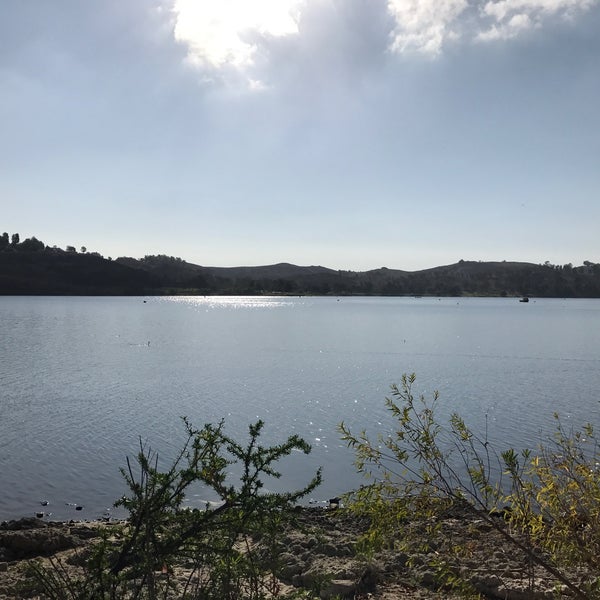 Photos at Puddingstone Lake 4 tips from 493 visitors
