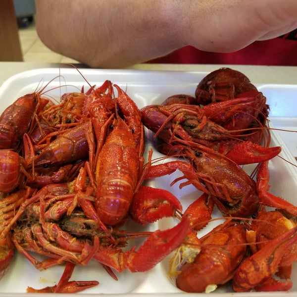 Photo taken at Cajun Seafood by Liz H. on 5/28/2018