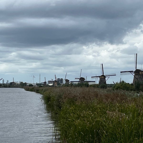รูปภาพถ่ายที่ Kinderdijkse Molens โดย Liz H. เมื่อ 9/15/2022
