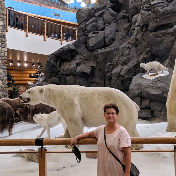 Cabela's Triadelphia, WV