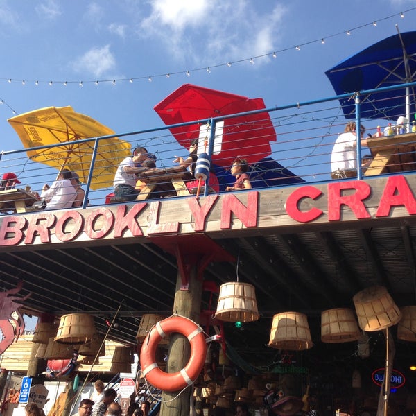 Photo taken at Brooklyn Crab by Lex L. on 8/3/2013