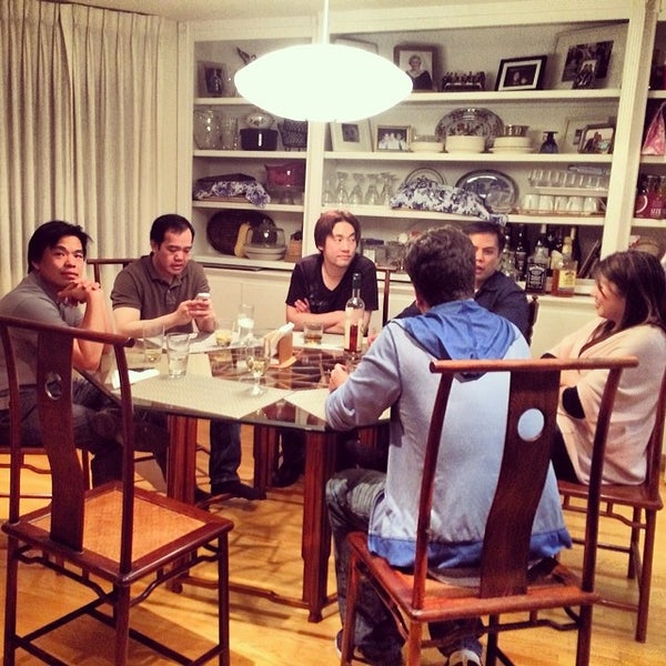 Автобусы apple для сотрудников. Leyland автобус. Автобус яблоко. Школьный автобус фигура. Автобус сан франциско.