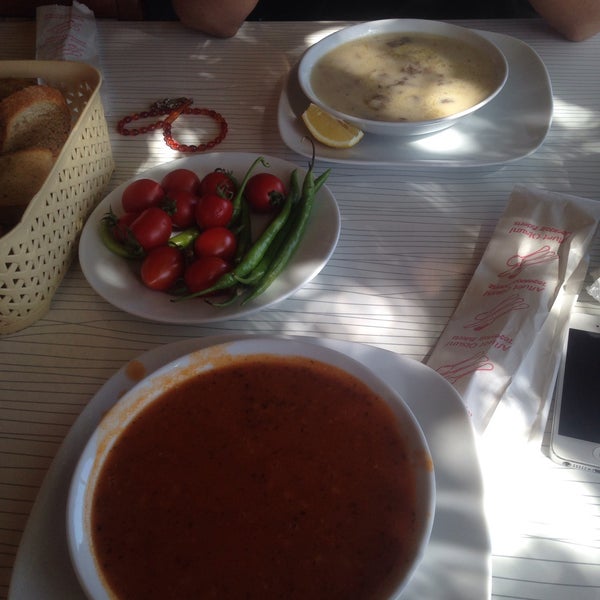 รูปภาพถ่ายที่ Oğuz Baran Restaurant โดย Melih A. เมื่อ 5/16/2016