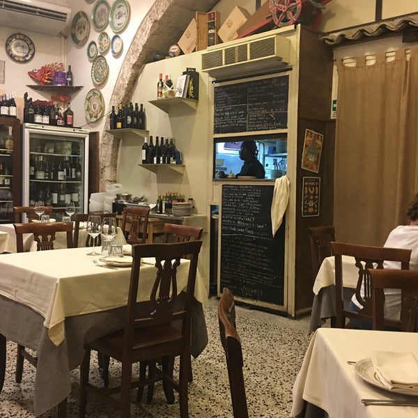 Foto tomada en Sicilia in Tavola  por Victor L. el 8/13/2017