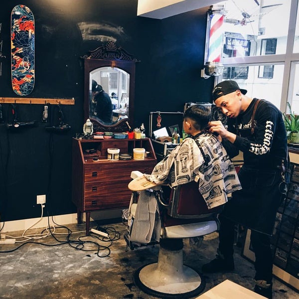 1/31/2016にWarren S.がHair House Barbershop by Adam Chanで撮った写真