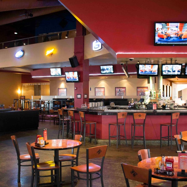 Starting Gate Bar Grill 3901 W Millen Dr