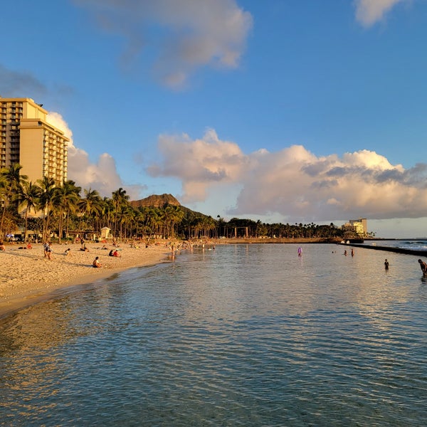 Photo taken at Waikiki Beach Walls by Aloha B. on 2/27/2023