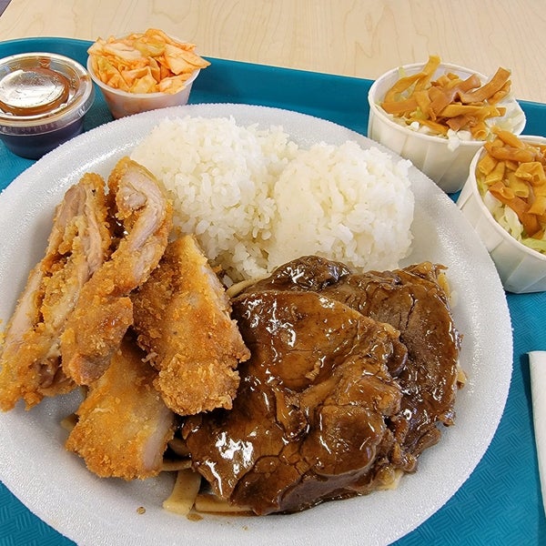 Photos at Grace’s Inn - Makiki - Lower Punchbowl - Tantalu - Honolulu, HI