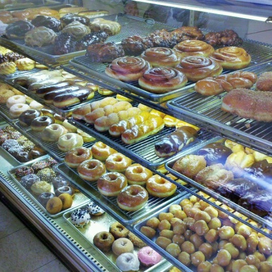 Honey's Donuts 4801 Laguna Blvd 102