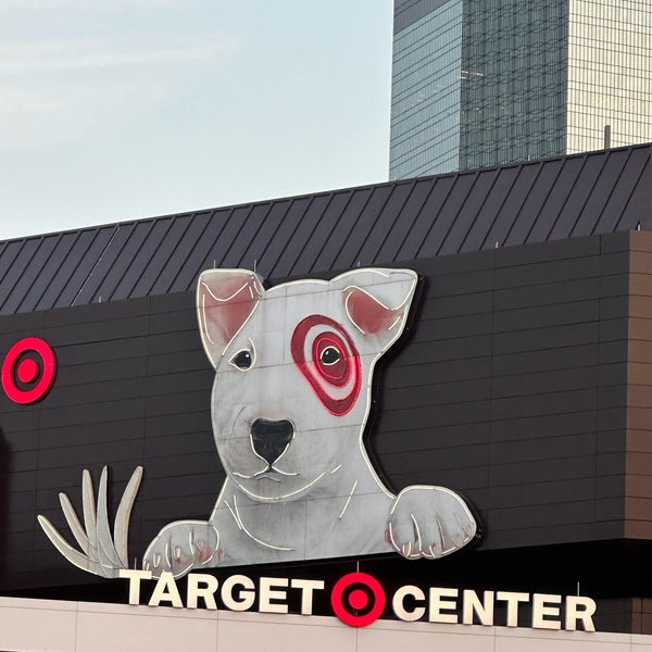 Foto tirada no(a) Target Center por Cisrow H. em 9/9/2023