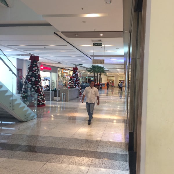 Foto scattata a Tietê Plaza Shopping da Cesar S. il 11/11/2016