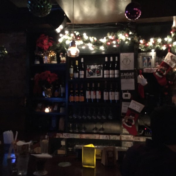 Foto scattata a Trinity Pub da Paul W. il 12/14/2014