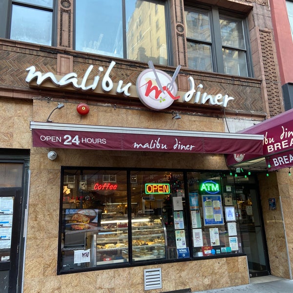 12/24/2019 tarihinde Paul W.ziyaretçi tarafından Malibu Diner NYC'de çekilen fotoğraf