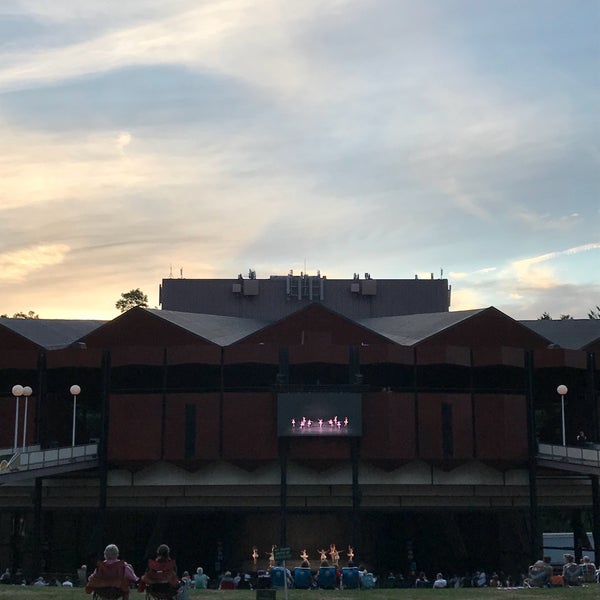 Photo taken at Saratoga Performing Arts Center by Paul W. on 7/22/2018