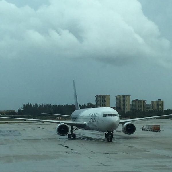 Photos at Bongos Cuban Cafe Miami International Airport Miami, FL