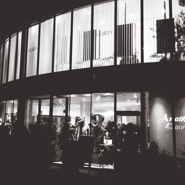 Photos At Another Edition 原宿本店 Now Closed Women S Store In 渋谷区 Photos At Another Edition 原宿本店 Now Closed Women S Store In 渋谷区
