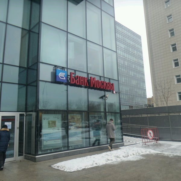Войковская закрыт