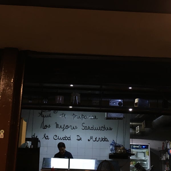 Foto scattata a Cafetería Impala da Alejandro C. il 8/9/2018