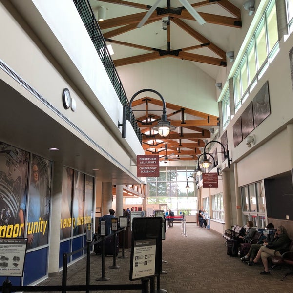 Flagstaff Pulliam Airport Gate 1 54 visitors