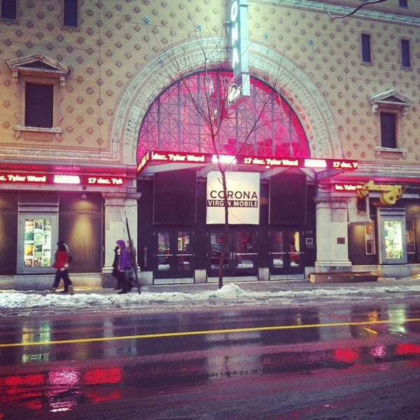 Photo taken at Théâtre Corona by Soriya T. on 12/17/2012