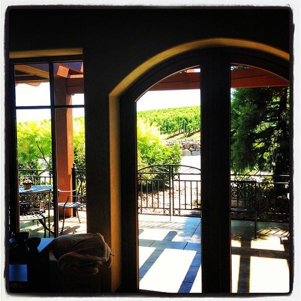 Photo taken at Hester Creek Estate Winery by Casa Grande Inn on 7/27/2013